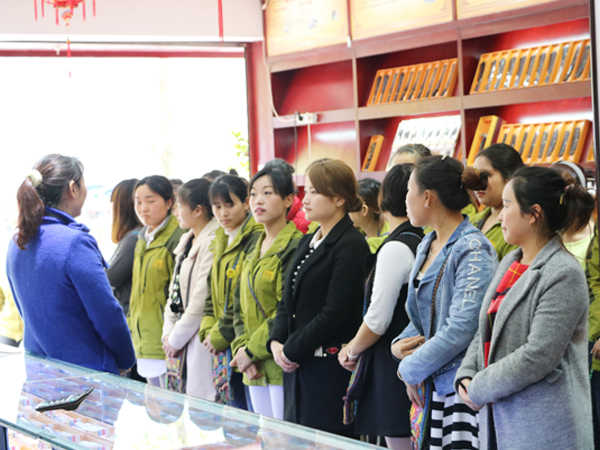 門(mén)店員工晨會(huì)