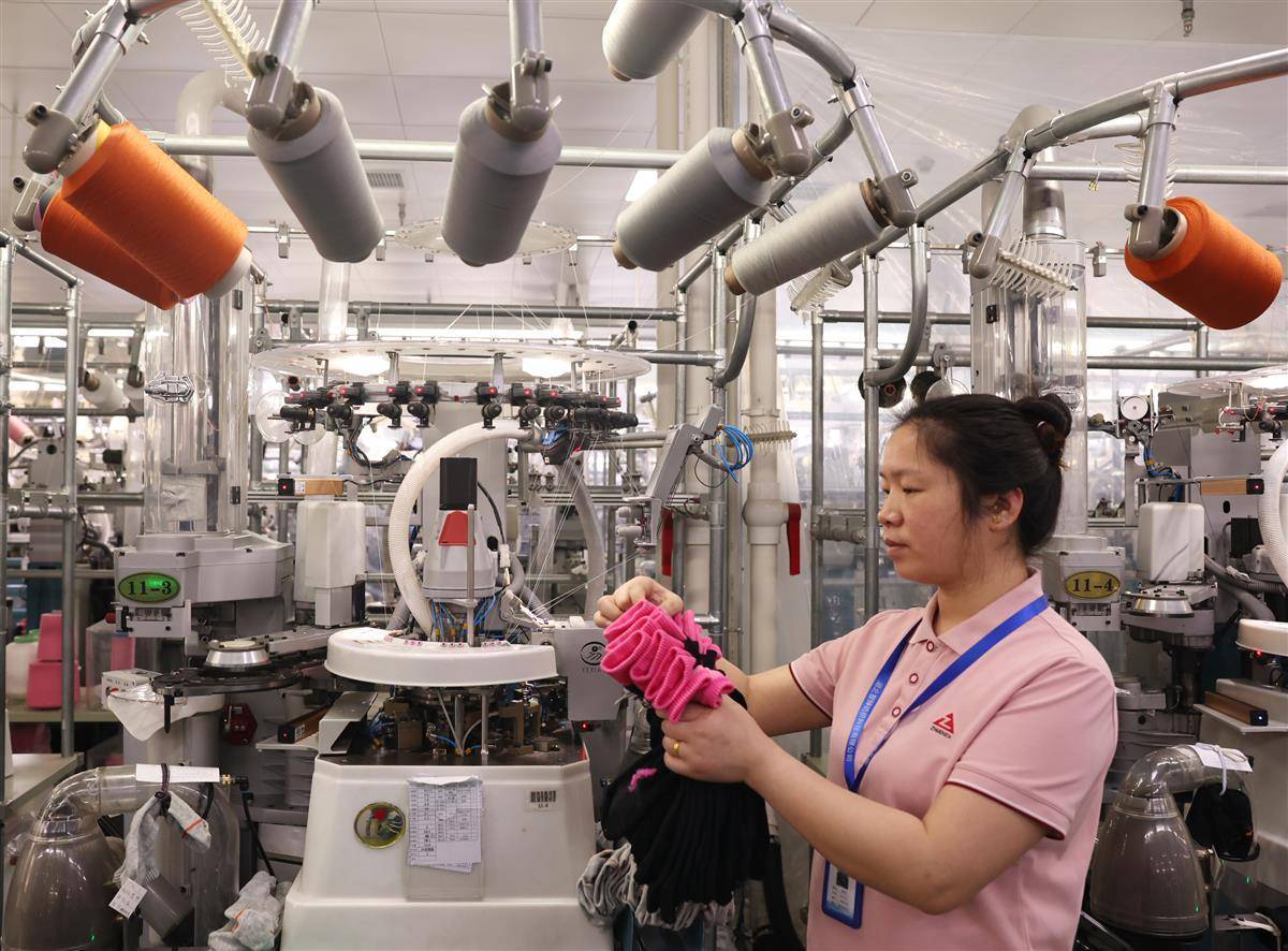 大悟老區(qū)紡織產(chǎn)品出口32個(gè)國(guó)家_生產(chǎn)_江軍勇_李楊